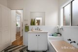 https://images.listonce.com.au/custom/160x/listings/8-vincent-mews-chirnside-park-vic-3116/362/01907362_img_11.jpg?hNEU-2jm324