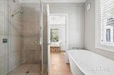 https://images.listonce.com.au/custom/160x/listings/8-vincent-street-north-daylesford-vic-3460/483/01984483_img_11.jpg?q95Wxu9Wj9U