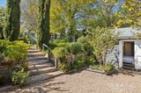 https://images.listonce.com.au/custom/160x/listings/8-vincent-street-north-daylesford-vic-3460/483/01984483_img_15.jpg?SafUZsIrY88