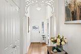 https://images.listonce.com.au/custom/160x/listings/8-vincent-street-surrey-hills-vic-3127/936/01682936_img_02.jpg?b9jF9WTZ8LU