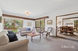 https://images.listonce.com.au/custom/160x/listings/8-viscount-drive-doncaster-vic-3108/890/01822890_img_03.jpg?eaEn6fENma0