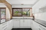 https://images.listonce.com.au/custom/160x/listings/8-viscount-drive-doncaster-vic-3108/890/01822890_img_06.jpg?L83gZykVnq8