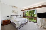 https://images.listonce.com.au/custom/160x/listings/8-viscount-drive-doncaster-vic-3108/890/01822890_img_07.jpg?PAkSL1P4he4