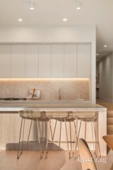 https://images.listonce.com.au/custom/160x/listings/8-vivian-street-blackburn-north-vic-3130/459/01951459_img_09.jpg?KMwQzpCqtqY
