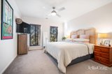 https://images.listonce.com.au/custom/160x/listings/8-waterside-close-miners-rest-vic-3352/888/01753888_img_14.jpg?h-OxYEGhuPM