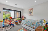 https://images.listonce.com.au/custom/160x/listings/8-watkin-street-ocean-grove-vic-3226/449/01626449_img_12.jpg?fXJIB_CKkuY