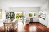 https://images.listonce.com.au/custom/160x/listings/8-whalley-street-northcote-vic-3070/064/01585064_img_02.jpg?_NF9DNSoACo