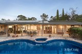 https://images.listonce.com.au/custom/160x/listings/8-whitefriars-way-donvale-vic-3111/164/01954164_img_03.jpg?vZgJwQlMoFY