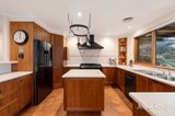 https://images.listonce.com.au/custom/160x/listings/8-whitefriars-way-donvale-vic-3111/164/01954164_img_08.jpg?KeMF5iS1As4