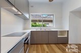 https://images.listonce.com.au/custom/160x/listings/8-wiseman-street-hawthorn-east-vic-3123/337/01912337_img_06.jpg?8uoyoXJ8tGw