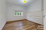 https://images.listonce.com.au/custom/160x/listings/8-wiseman-street-hawthorn-east-vic-3123/337/01912337_img_09.jpg?0rsR0DL9-mo