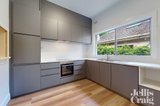 https://images.listonce.com.au/custom/160x/listings/8-wiseman-street-hawthorn-east-vic-3123/337/01912337_img_13.jpg?_ODKbeoG1VY
