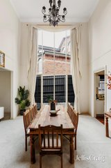 https://images.listonce.com.au/custom/160x/listings/8-wombat-court-greensborough-vic-3088/754/01982754_img_04.jpg?qIDNeG1uOj4