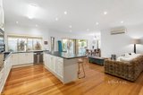 https://images.listonce.com.au/custom/160x/listings/8-wonuka-court-croydon-hills-vic-3136/458/01155458_img_04.jpg?wlqB4cRTCbA