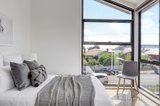 https://images.listonce.com.au/custom/160x/listings/8-woolhouse-street-northcote-vic-3070/985/00571985_img_10.jpg?ywDDBeWg_6w