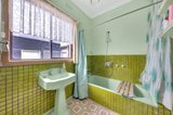 https://images.listonce.com.au/custom/160x/listings/8-yaraan-street-bell-park-vic-3215/781/01698781_img_07.jpg?gSAMErrzx9w