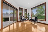 https://images.listonce.com.au/custom/160x/listings/8-yarana-drive-mount-helen-vic-3350/694/01899694_img_09.jpg?XD37vK_bJ3k