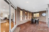 https://images.listonce.com.au/custom/160x/listings/8-yarana-drive-mount-helen-vic-3350/694/01899694_img_10.jpg?AQCsiL_gBYY