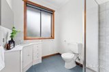 https://images.listonce.com.au/custom/160x/listings/8-yarana-drive-mount-helen-vic-3350/694/01899694_img_16.jpg?mAVXLK0Q_eA