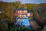 https://images.listonce.com.au/custom/160x/listings/8-yarraridge-drive-chirnside-park-vic-3116/538/01707538_img_05.jpg?Jc44PgUimdU