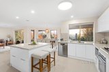 https://images.listonce.com.au/custom/160x/listings/8-yarraridge-drive-chirnside-park-vic-3116/538/01707538_img_14.jpg?8I7Ely_AW10