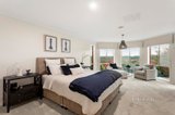 https://images.listonce.com.au/custom/160x/listings/8-yarraridge-drive-chirnside-park-vic-3116/538/01707538_img_19.jpg?H974Aqp0YnY