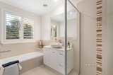 https://images.listonce.com.au/custom/160x/listings/8-yarraridge-drive-chirnside-park-vic-3116/538/01707538_img_21.jpg?fBk5PGhvBNk