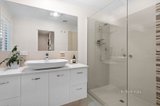 https://images.listonce.com.au/custom/160x/listings/8-yarraridge-drive-chirnside-park-vic-3116/538/01707538_img_25.jpg?qK9X_m-grm4