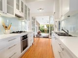 https://images.listonce.com.au/custom/160x/listings/8-yongala-street-balwyn-vic-3103/977/01684977_img_03.jpg?nhxltLzjBUs