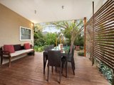 https://images.listonce.com.au/custom/160x/listings/8-yongala-street-balwyn-vic-3103/977/01684977_img_06.jpg?_Avw1H-eaP8