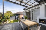 https://images.listonce.com.au/custom/160x/listings/8-york-street-bentleigh-east-vic-3165/511/01437511_img_09.jpg?brRGWfUZfEE