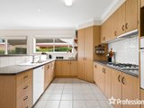 https://images.listonce.com.au/custom/160x/listings/80-blue-ridge-drive-mooroolbark-vic-3138/473/01528473_img_07.jpg?boTh4VClA5Y