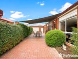 https://images.listonce.com.au/custom/160x/listings/80-blue-ridge-drive-mooroolbark-vic-3138/473/01528473_img_14.jpg?yOPZ9ecK_PA