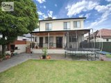 https://images.listonce.com.au/custom/160x/listings/80-charlotte-street-newport-vic-3015/804/01613804_img_07.jpg?4LDNsw75Q7M