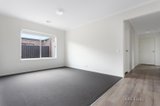 https://images.listonce.com.au/custom/160x/listings/80-cinnamon-drive-lake-gardens-vic-3355/131/01650131_img_02.jpg?i3SrJlHZ9N4