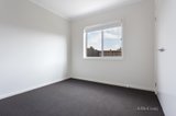 https://images.listonce.com.au/custom/160x/listings/80-cinnamon-drive-lake-gardens-vic-3355/131/01650131_img_05.jpg?D-Cw3ECfohI