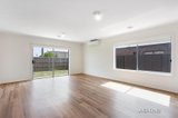 https://images.listonce.com.au/custom/160x/listings/80-cinnamon-drive-lake-gardens-vic-3355/131/01650131_img_09.jpg?7LIGfPotoKA