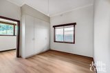 https://images.listonce.com.au/custom/160x/listings/80-gladstone-street-kew-vic-3101/614/01649614_img_08.jpg?PQLhNO04qGQ