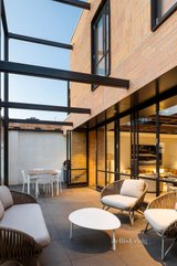 https://images.listonce.com.au/custom/160x/listings/80-lothian-street-north-melbourne-vic-3051/423/01703423_img_07.jpg?veS6_RpSW8U