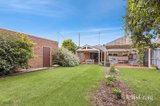 https://images.listonce.com.au/custom/160x/listings/80-mccurdy-road-herne-hill-vic-3218/336/01982336_img_04.jpg?4MnFVmccWFM