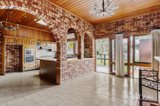 https://images.listonce.com.au/custom/160x/listings/80-roslyn-street-burwood-vic-3125/018/01977018_img_07.jpg?C7dyFDOTwAY