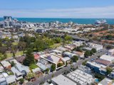 https://images.listonce.com.au/custom/160x/listings/80-ross-street-port-melbourne-vic-3207/008/01090008_img_05.jpg?2Vnhwi1DapI