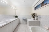 https://images.listonce.com.au/custom/160x/listings/80-talbot-road-mount-waverley-vic-3149/068/01949068_img_09.jpg?f3O11ASRZ3Y