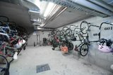 https://images.listonce.com.au/custom/160x/listings/80147-peel-street-collingwood-vic-3066/286/01691286_img_04.jpg?Xps3Cpbrp3M