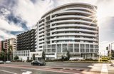 https://images.listonce.com.au/custom/160x/listings/802101-tram-road-doncaster-vic-3108/894/01906894_img_08.jpg?3_qPGpJSAZE