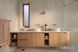 https://images.listonce.com.au/custom/160x/listings/80a-elizabeth-street-newport-vic-3015/288/01923288_img_14.jpg?kaRsqkUa3Pw