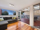 https://images.listonce.com.au/custom/160x/listings/81-11-tasman-ave-strathmore-heights-vic-3041/348/00847348_img_06.jpg?4mNjfh6HrRk