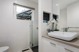 https://images.listonce.com.au/custom/160x/listings/81-bellevue-avenue-doncaster-east-vic-3109/042/01000042_img_09.jpg?zw_tOAXki6Q