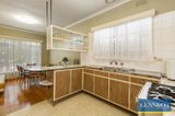 https://images.listonce.com.au/custom/160x/listings/81-cecil-street-williamstown-vic-3016/163/01613163_img_13.jpg?iEhu6GMTtF8