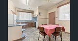 https://images.listonce.com.au/custom/160x/listings/81-charles-street-kew-vic-3101/965/01981965_img_05.jpg?iJ5Upkx2kYc